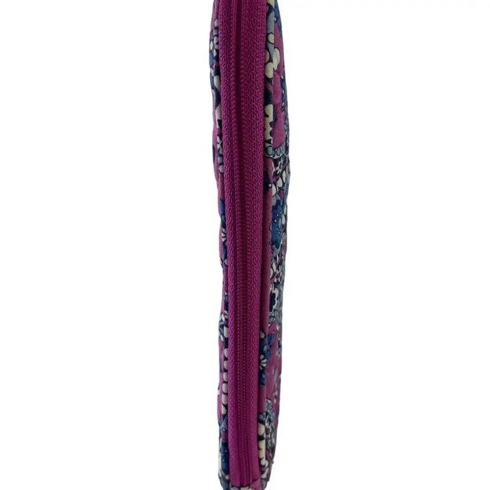 Vera Bradley Boysenberry Tablet Sleeve Padded Paisley Zip Around Bag Quilted